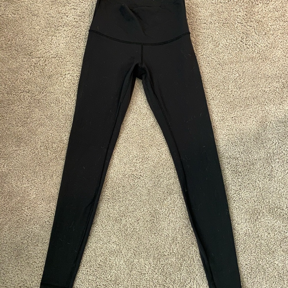 Lululemon Wunder Under 28’ leggings